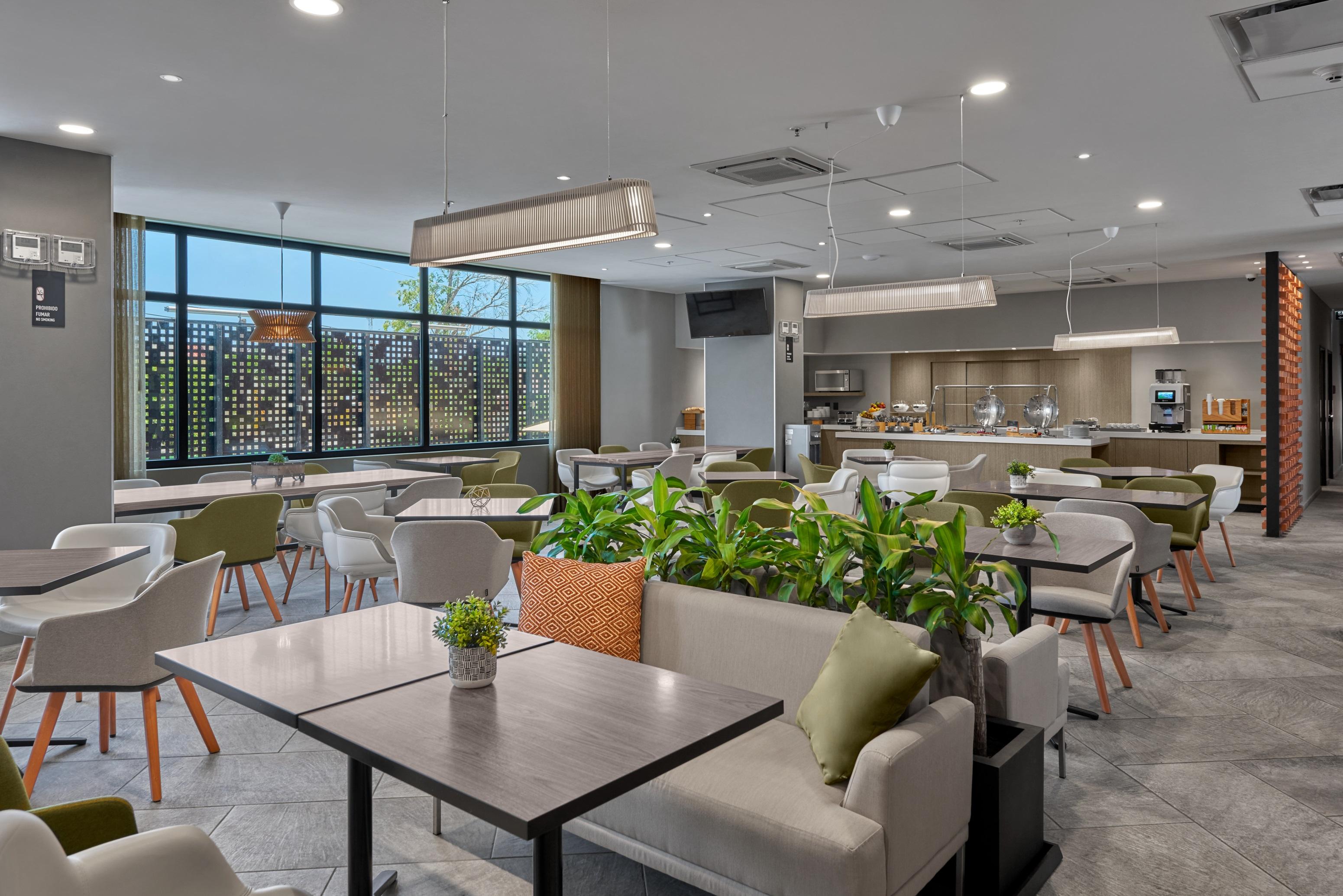 Express By Marriott Hotel
