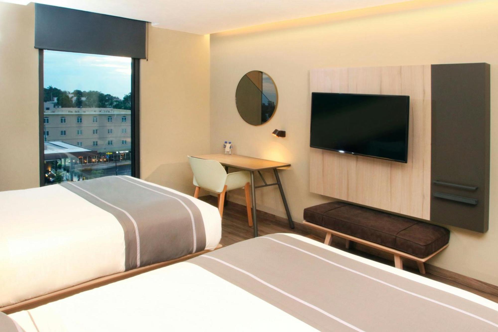 Express By Marriott Tampico